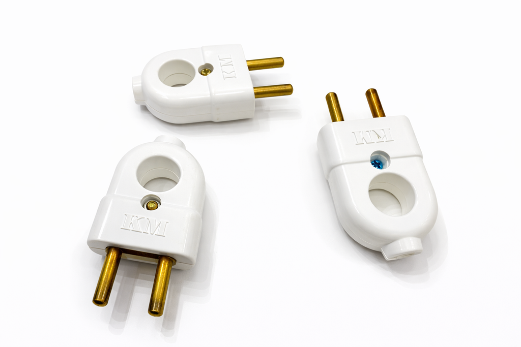 KM Ringo 2-Pin Plug (Shoo) 10 Amp 250V