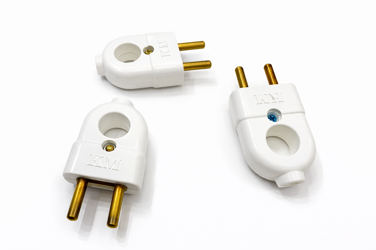 KM Ringo 2-Pin Plug (Shoo) 10 Amp 250V